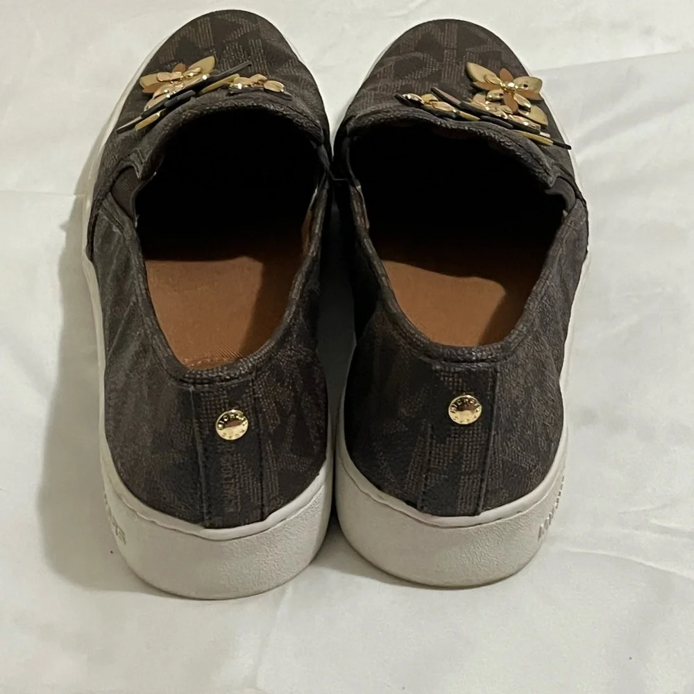 Michael Kors Dark Brown Floral Slip-On Shoes Women’s Size 8.5 Medium - Picture 4 of 9
